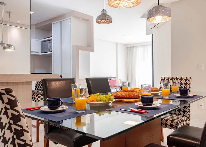 Apartamento Em Condo Com Piscina E Jacuzzi Bombinhas